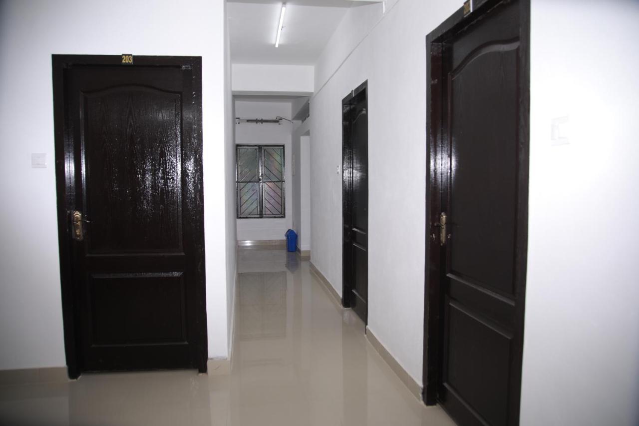 特里凡得琅 Meghna Residency酒店 外观 照片